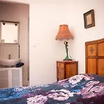 Guest house La Roseraie