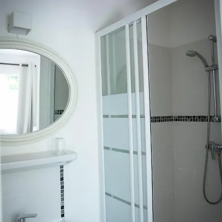 Maison d'hôtes La Roseraie Lodève