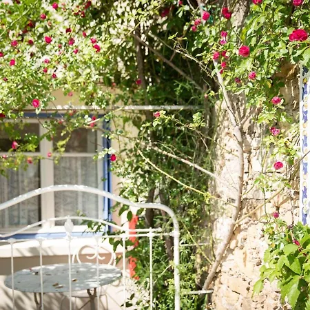 La Roseraie 3* Lodève