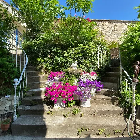 La Roseraie Maison d'hôtes