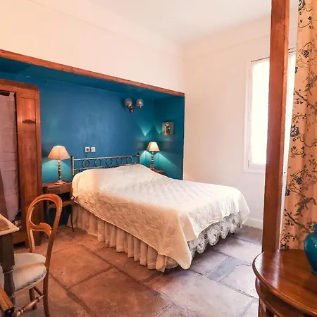 Maison d'hôtes La Roseraie