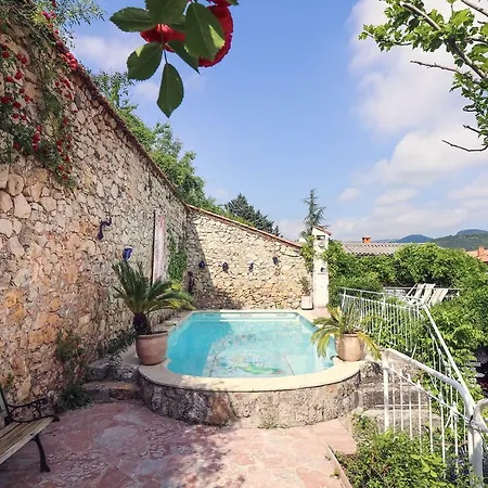 La Roseraie בית הארחה 3*